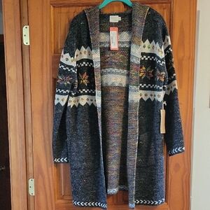 Cozy Multicolor Patterned Chalet Cardigan